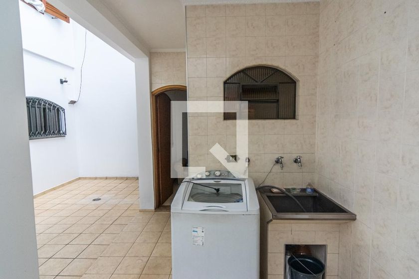 Casa, 3 quartos, 250 m² - Foto 24
