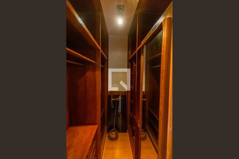 Casa, 3 quartos, 250 m² - Foto 42