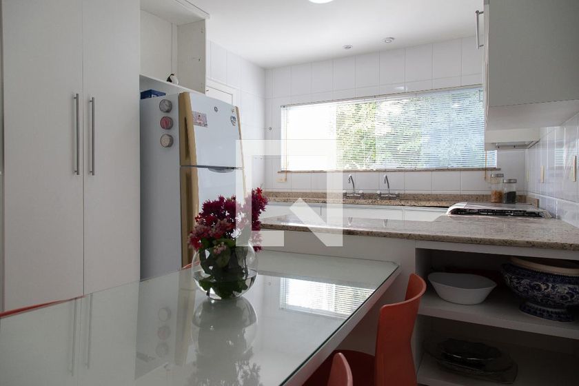 Casa, 4 quartos, 257 m² - Foto 59