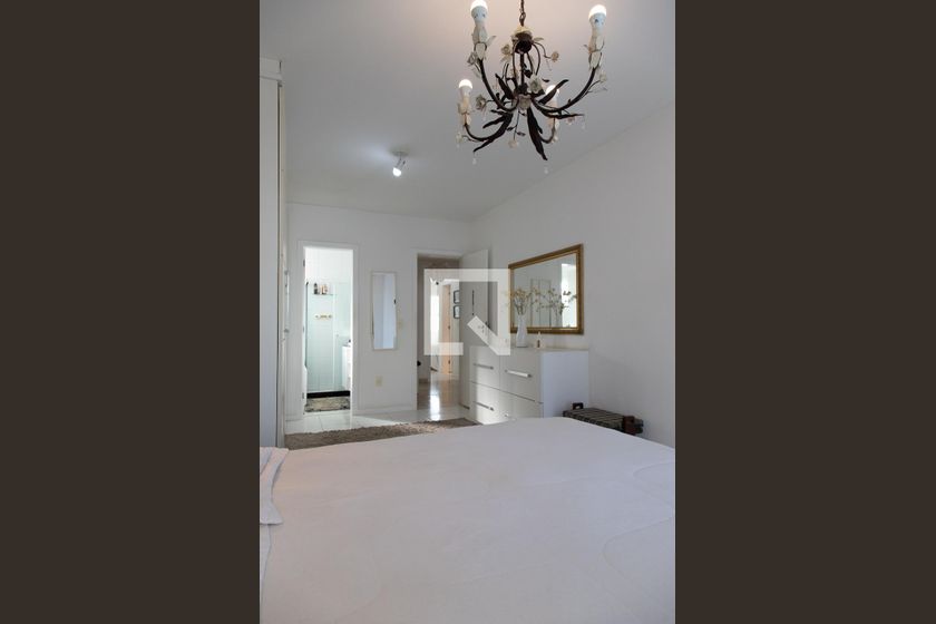Casa, 4 quartos, 257 m² - Foto 35
