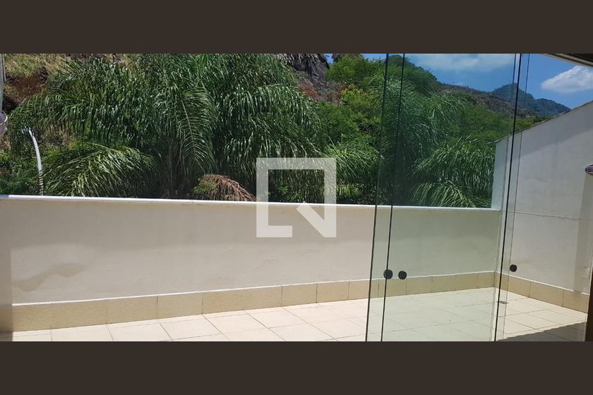 Casa, 4 quartos, 300 m² - Foto 30