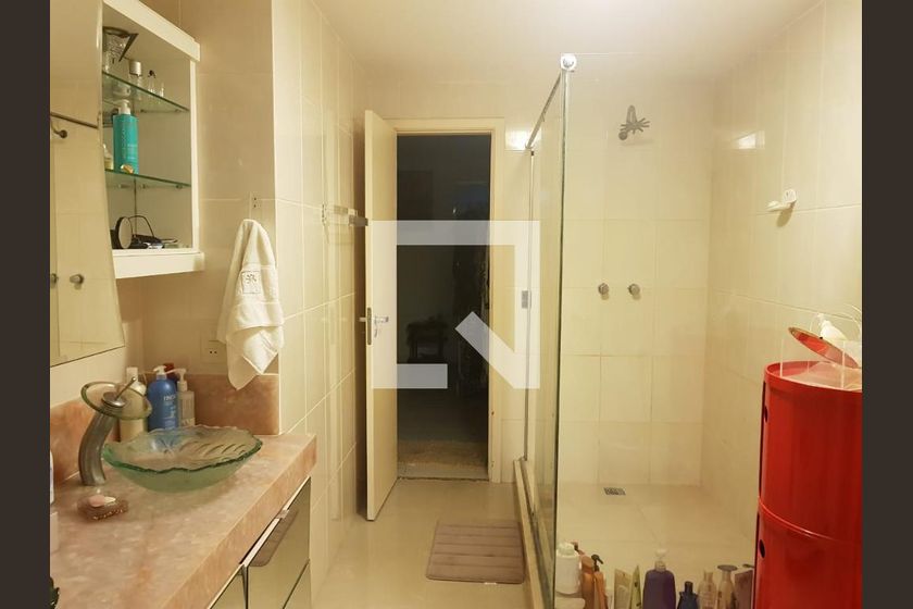 Casa, 4 quartos, 300 m² - Foto 23