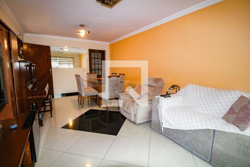 Casa, 3 quartos, 210 m² - Foto 1