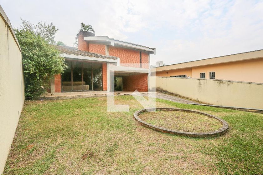 Casa, 3 quartos, 300 m² - Foto 107