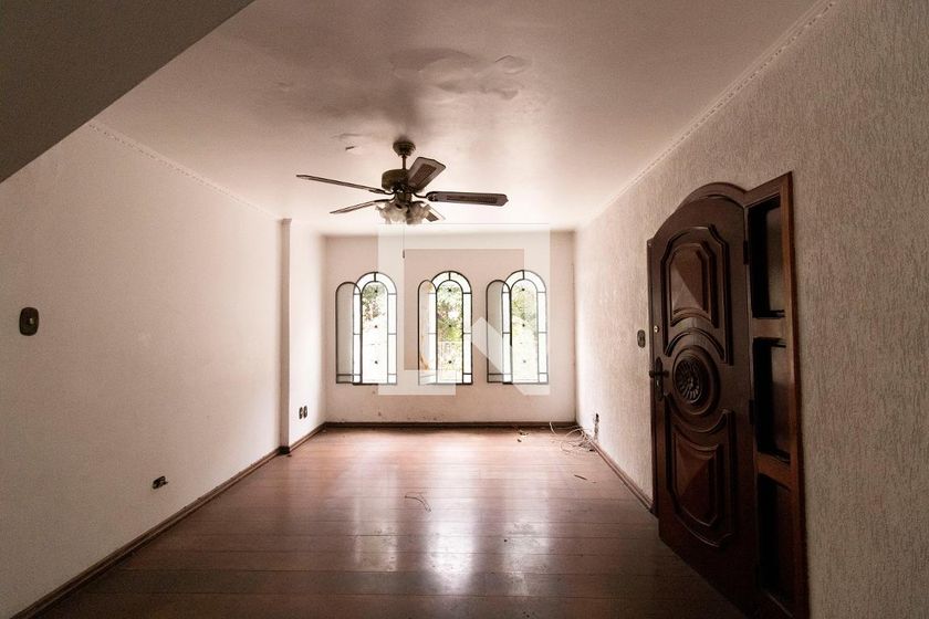 Casa, 3 quartos, 200 m² - Foto 1