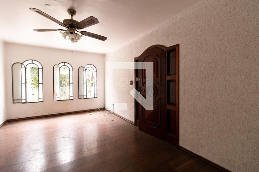 Casa, 3 quartos, 200 m² - Foto 2