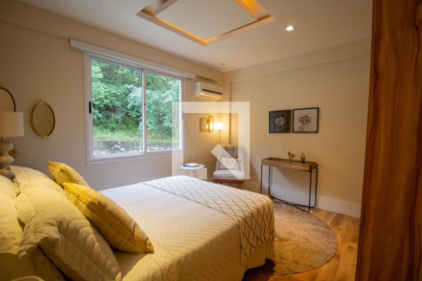 Casa, 4 quartos, 450 m² - Foto 14