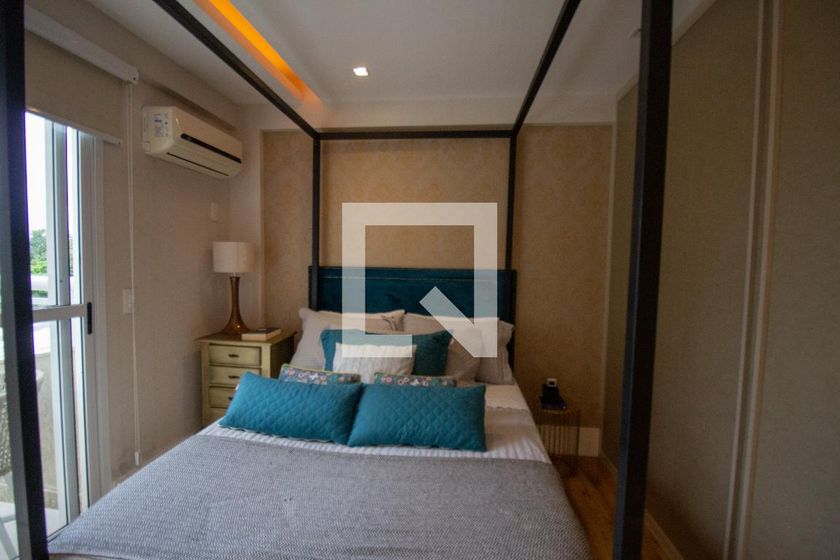 Casa, 4 quartos, 450 m² - Foto 47
