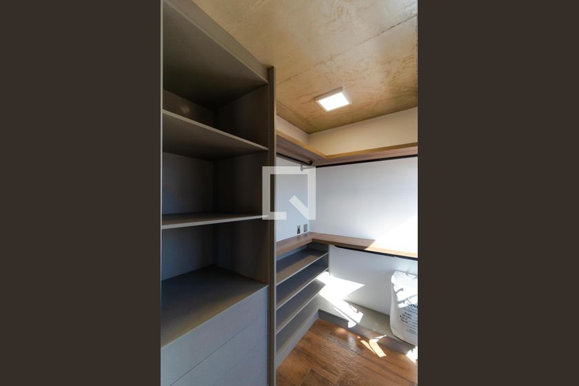 Apartamento à Venda - Cambuí, 1 Quarto,  70 m2 em , Campinas - sp | SoloBR