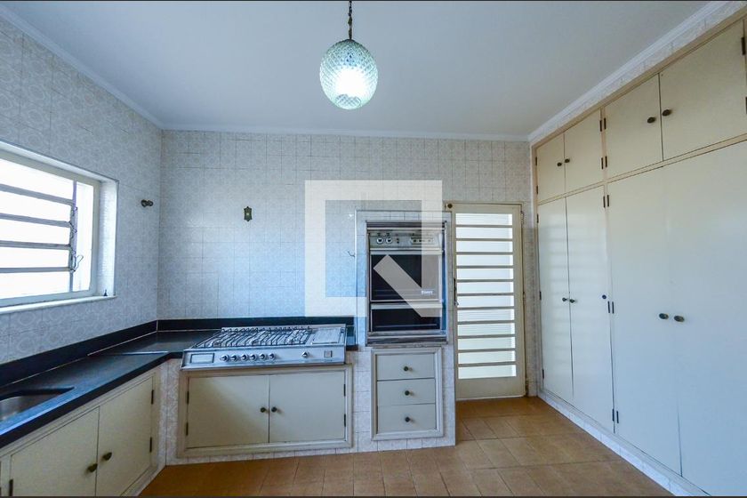 Casa à Venda - Guanabara, 3 Quartos,  186 m2 em , Campinas - sp | SoloBR