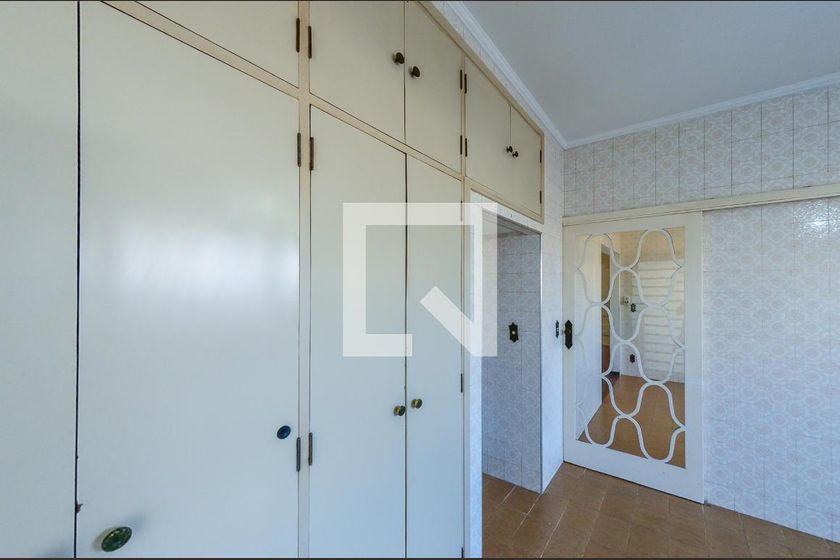Casa à Venda - Guanabara, 3 Quartos,  186 m2 em , Campinas - sp | SoloBR