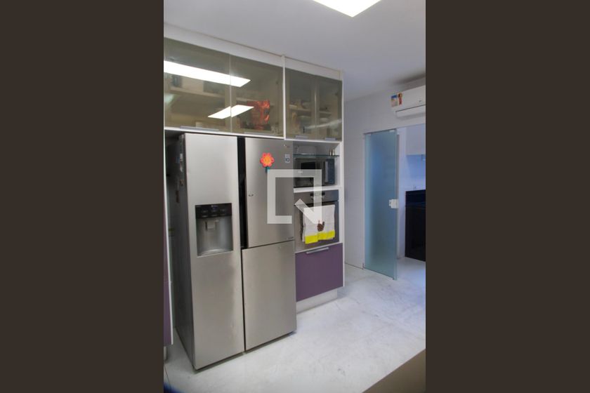 Apartamento, 4 quartos, 200 m² - Foto 149