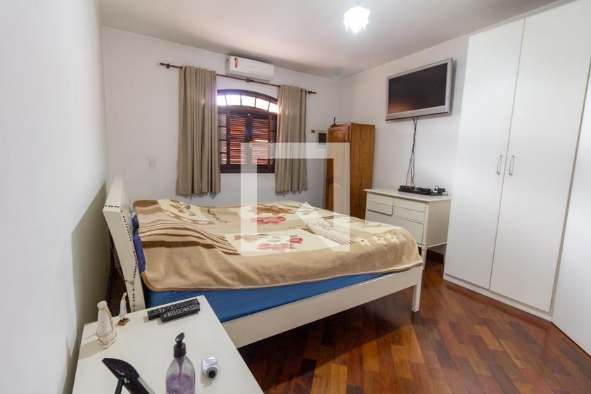 Casa, 3 quartos, 225 m² - Foto 47