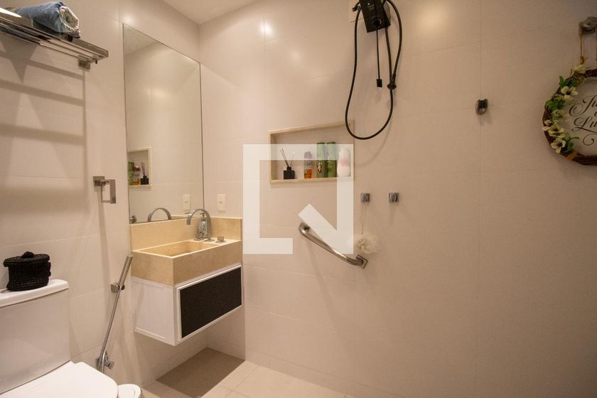 Casa, 5 quartos, 220 m² - Foto 54