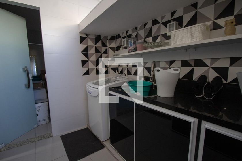 Casa, 5 quartos, 220 m² - Foto 51