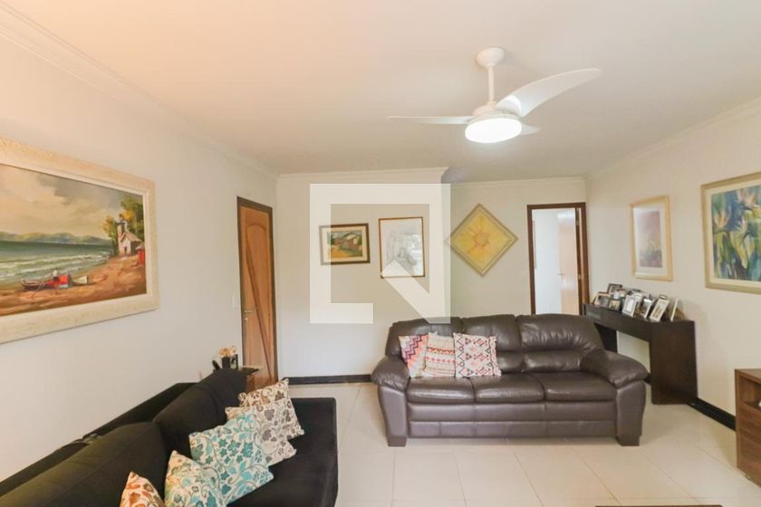 Casa, 3 quartos, 230 m² - Foto 7