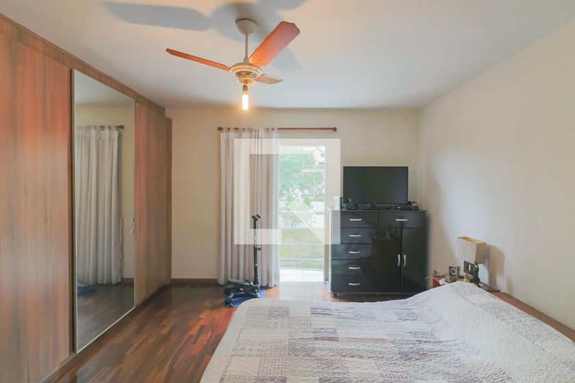Casa, 3 quartos, 230 m² - Foto 51