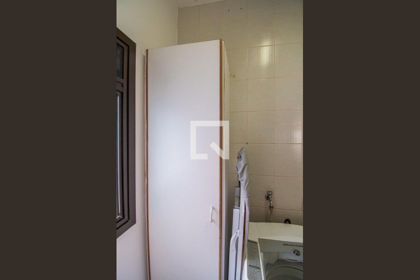 Apartamento à Venda - Cambuí, 1 Quarto,  70 m2 em , Campinas - sp | SoloBR