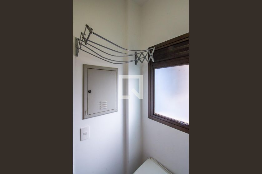 Apartamento à Venda - Cambuí, 1 Quarto,  70 m2 em , Campinas - sp | SoloBR