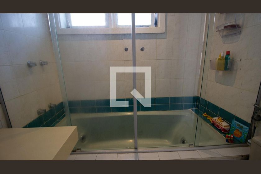 Casa, 3 quartos, 200 m² - Foto 35