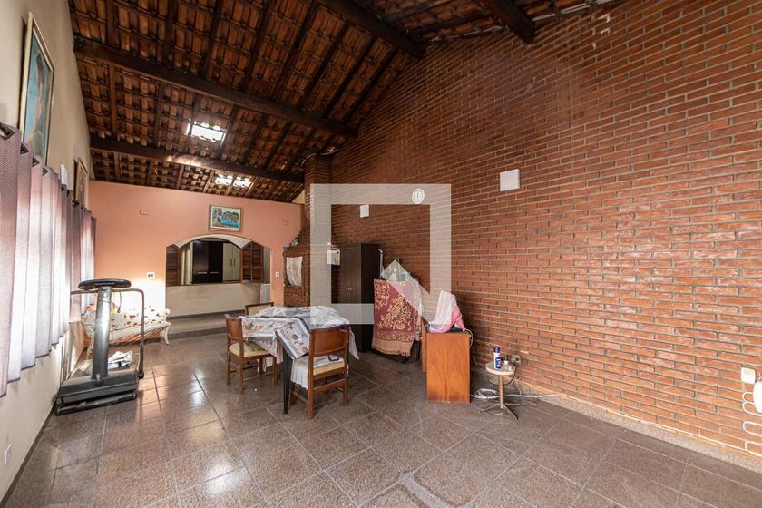 Casa, 4 quartos, 220 m² - Foto 91