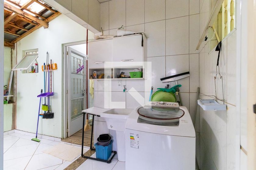 Casa à Venda - Jardim Flamboyant, 3 Quartos,  110 m2 em , Campinas - sp | SoloBR