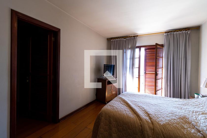 Casa, 4 quartos, 330 m² - Foto 55