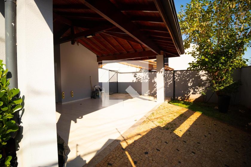 Casa à Venda - Mansões Santo Antônio, 5 Quartos,  370 m2 em , Campinas - sp | SoloBR