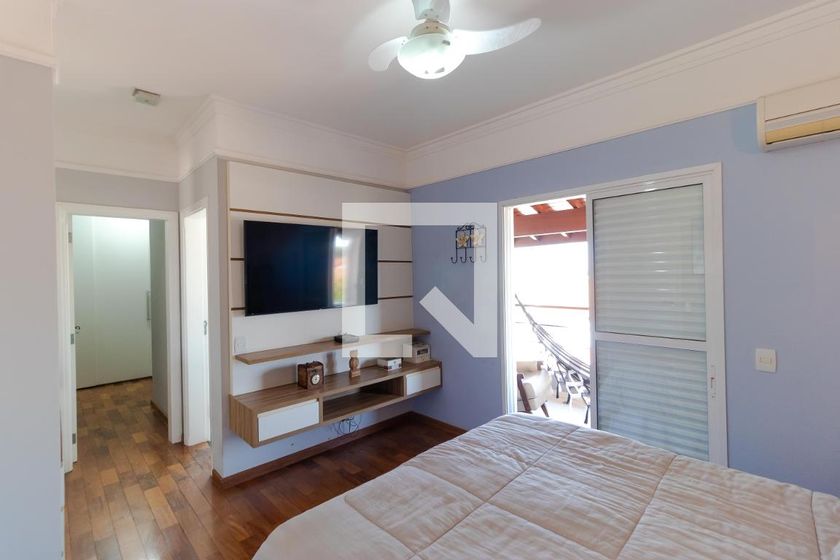 Casa à Venda - Mansões Santo Antônio, 5 Quartos,  370 m2 em , Campinas - sp | SoloBR