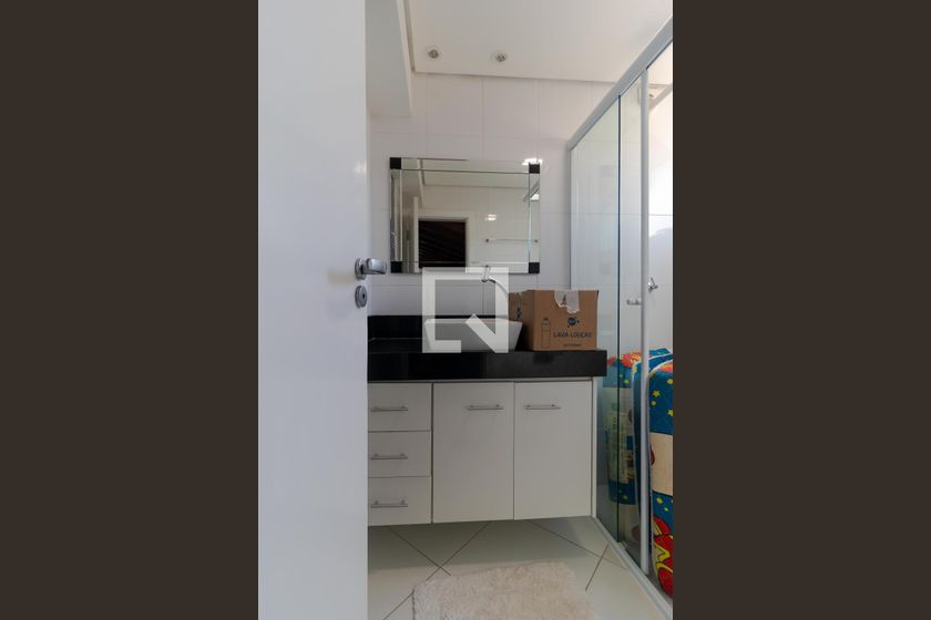 Casa à Venda - Mansões Santo Antônio, 5 Quartos,  370 m2 em , Campinas - sp | SoloBR