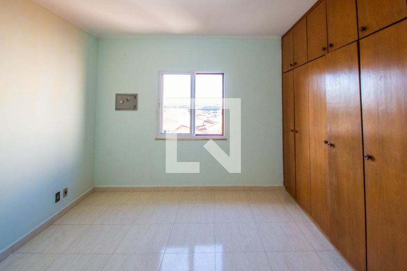 Casa à Venda - Jardim Chapadão, 4 Quartos,  340 m2 em , Campinas - sp | SoloBR