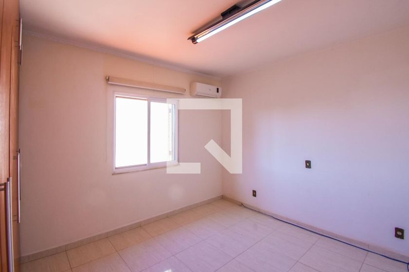 Casa à Venda - Jardim Chapadão, 4 Quartos,  340 m2 em , Campinas - sp | SoloBR