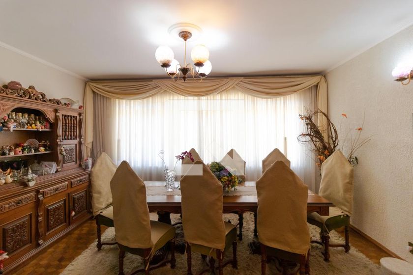 Casa à Venda - Taquaral, 3 Quartos,  350 m2 em , Campinas - sp | SoloBR