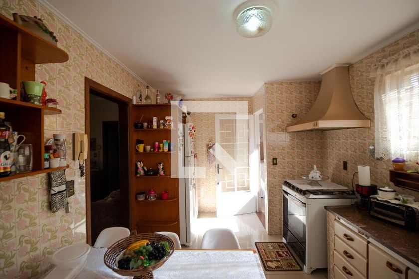 Casa à Venda - Taquaral, 3 Quartos,  350 m2 em , Campinas - sp | SoloBR