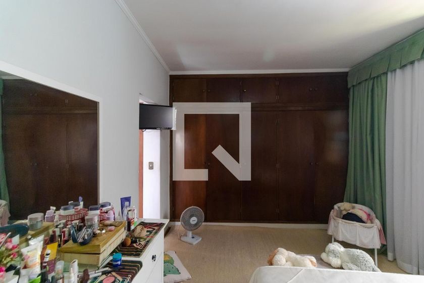 Casa à Venda - Taquaral, 3 Quartos,  350 m2 em , Campinas - sp | SoloBR