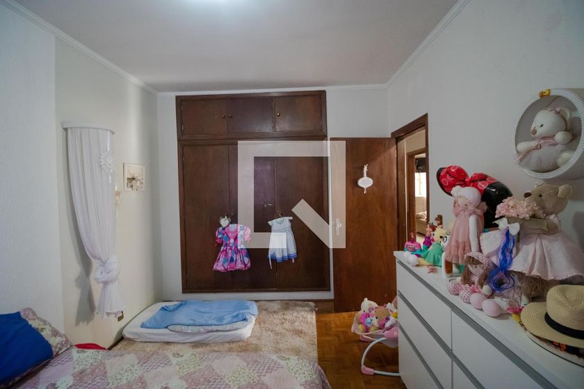 Casa à Venda - Taquaral, 3 Quartos,  350 m2 em , Campinas - sp | SoloBR