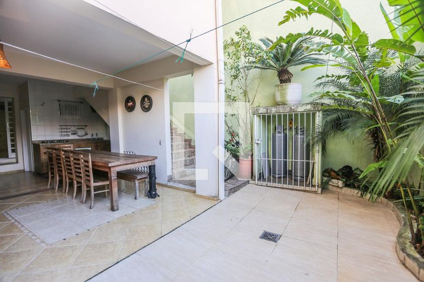 Casa, 3 quartos, 260 m² - Foto 83