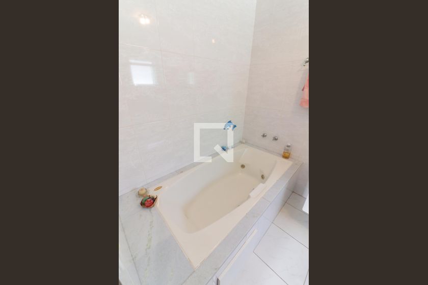 Casa, 3 quartos, 195 m² - Foto 33