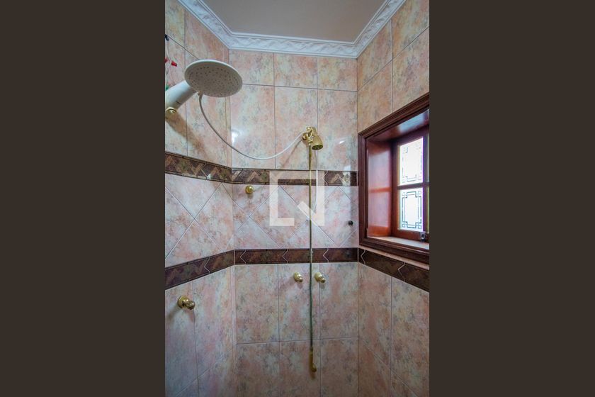 Casa à Venda - Jardim Chapadão, 4 Quartos,  400 m2 em , Campinas - sp | SoloBR