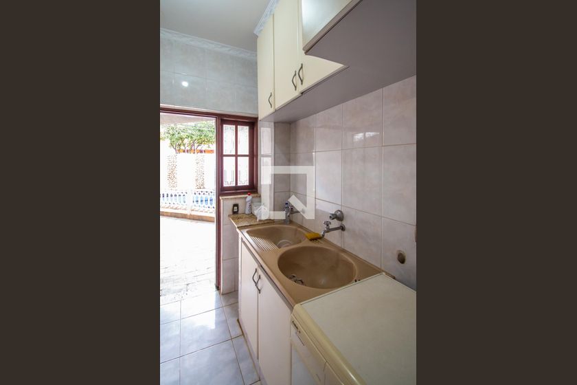 Casa à Venda - Jardim Chapadão, 4 Quartos,  400 m2 em , Campinas - sp | SoloBR