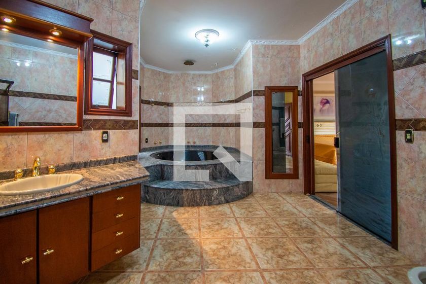 Casa à Venda - Jardim Chapadão, 4 Quartos,  400 m2 em , Campinas - sp | SoloBR