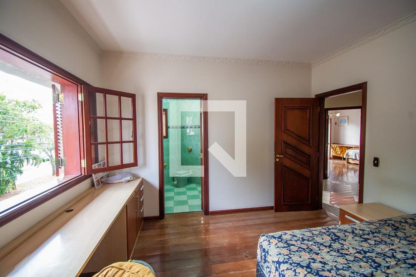 Casa à Venda - Jardim Chapadão, 4 Quartos,  400 m2 em , Campinas - sp | SoloBR