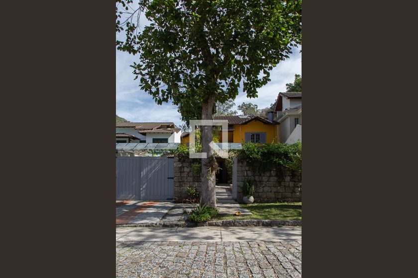 Casa, 3 quartos, 300 m² - Foto 117
