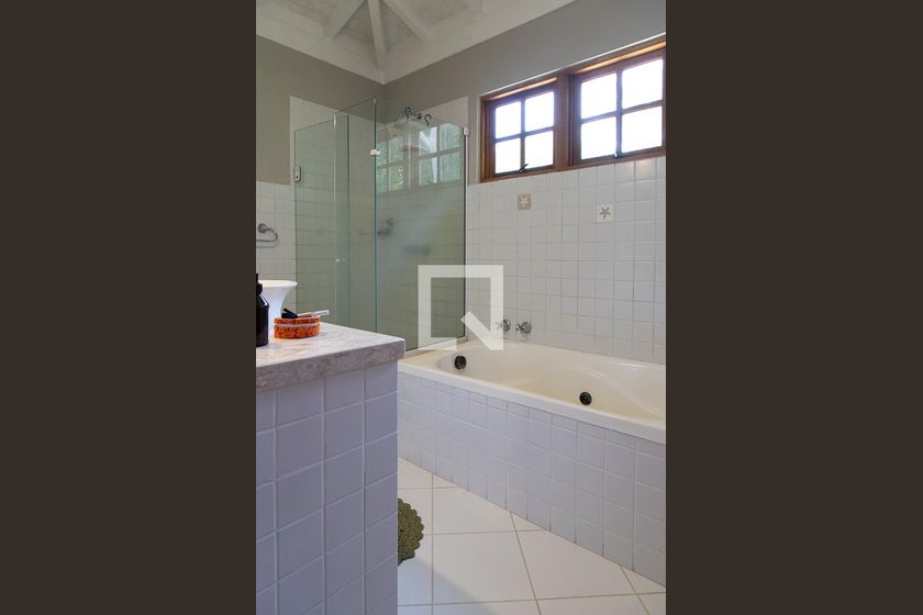 Casa, 3 quartos, 300 m² - Foto 79