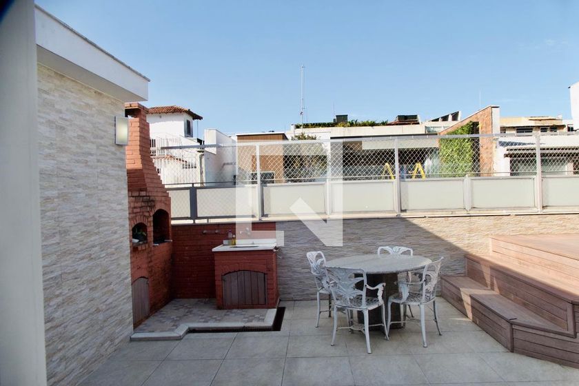 Cobertura, 3 quartos, 230 m² - Foto 59