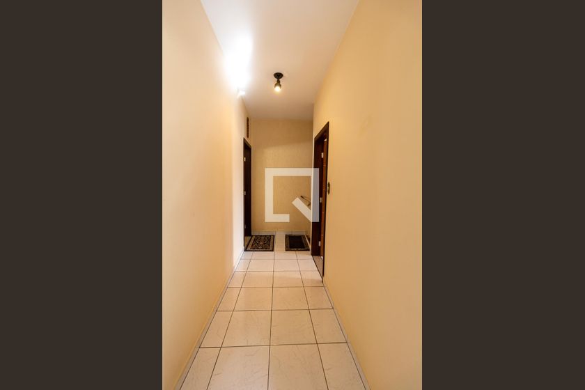 Casa, 4 quartos, 318 m² - Foto 9