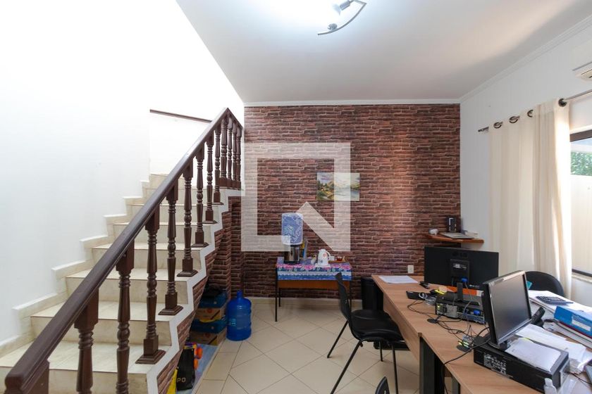 Casa à Venda - Parque Prado, 5 Quartos,  202 m2 em , Campinas - sp | SoloBR