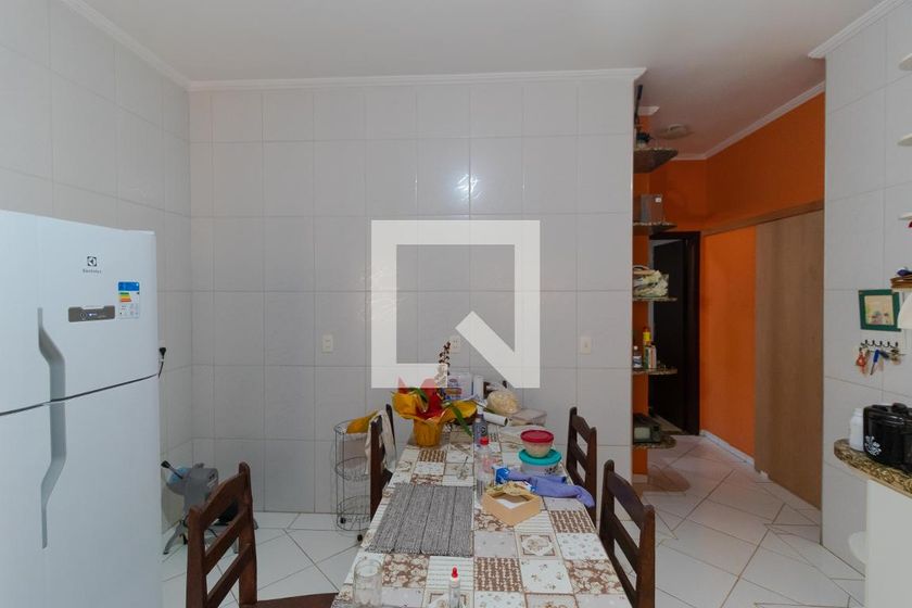 Casa à Venda - Parque Prado, 5 Quartos,  202 m2 em , Campinas - sp | SoloBR