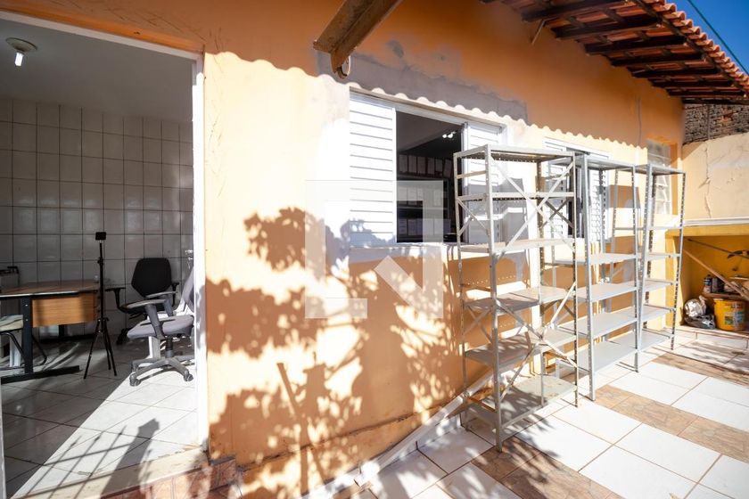 Casa à Venda - Parque Prado, 5 Quartos,  202 m2 em , Campinas - sp | SoloBR