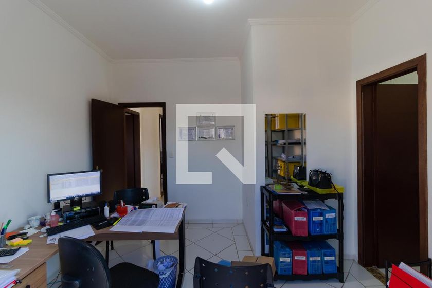 Casa à Venda - Parque Prado, 5 Quartos,  202 m2 em , Campinas - sp | SoloBR